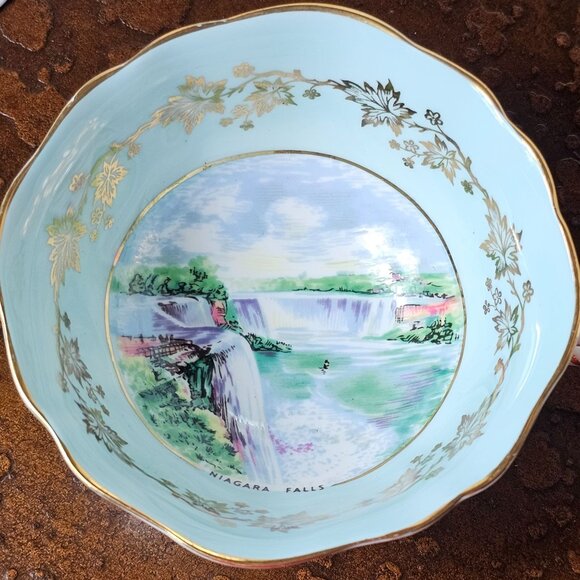 Vintage Paragon Teacup Saucer Set Niagara Falls Scene Gold Trim Made in England - Picture 7 of 10